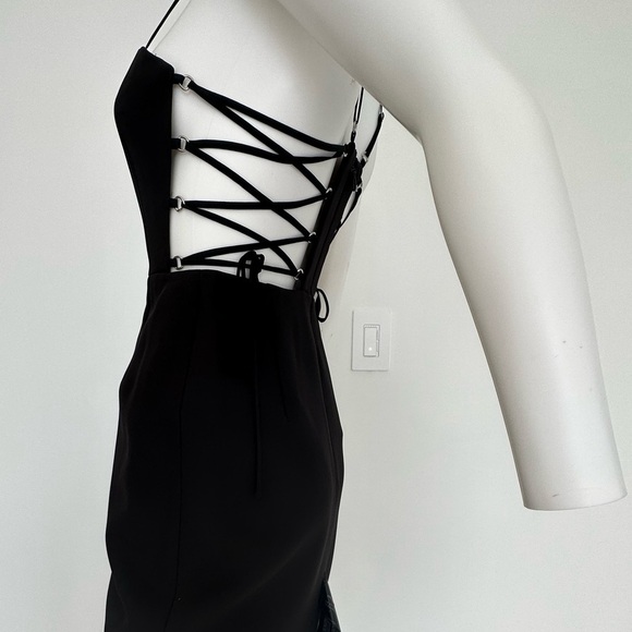 BCBG MaxAzria ESMEE Lace up Cutout dress SIZE 0 NWT - Picture 5 of 10